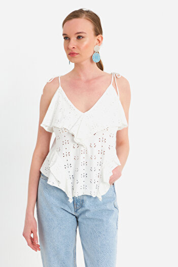 Cool & Sexy Women's Ecru Brode Blouse (Se14)