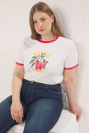 Trendyol Curve Boyfriend Fit Red Knitted T-Shirt - 100% Cotton, Printed Wash, Plus Size Tbbss25Bf00055