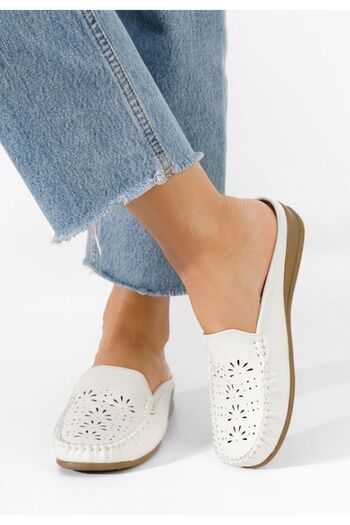 B T Shoes Women's white Pianura clogs