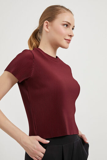 Arma Life Women's Pleated Short Sleeve Summer Burgundy Crop Blouse