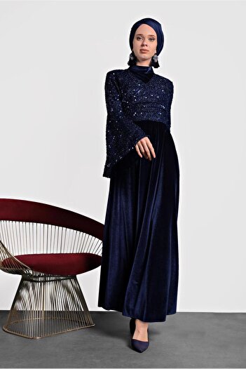Alvina Pullu Trumpet Sleeve Dress 40291
