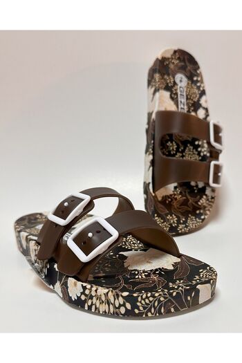 GEZER Anatomical Sole - Adjustable Buckle Beach, Pool, Balcony and Terrace Bathroom Home and Street Slippers
