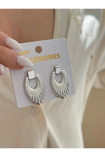 Vitastyle Silver Tirtikli Clamshell Earrings 3 cm