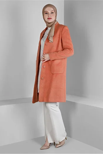 Alvina Feather Buttoned Pocket Detailed Coat 90380