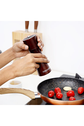 ROYALFORD RF9963 Wooden Pepper Mill with Ceramic Grinder