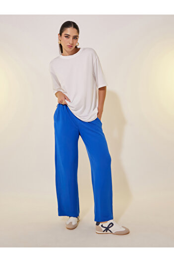 Take Two By Styli Oversized Round Neck Back Slogan T-shirt