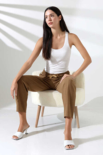 MOSRANİC Women's Brown Striped Checkered Elastic Waist Carrot Leg Classic Trousers Xn 8019