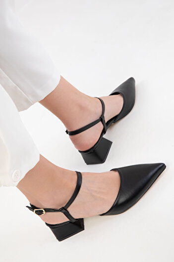 SOHO Black Women's Classic Heeled Shoes 20425