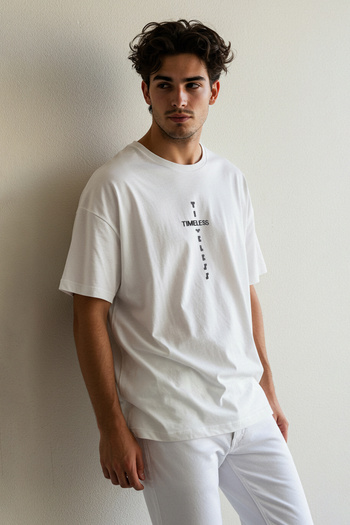 Trendyol Collection White Unstitched / Wide Cut Letter Printed 100% Cotton T-Shirt Tmnss20Ts1097