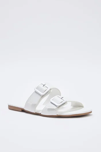 TRENDYOL SHOES Εκρού Γυναικείες Παντόφλες TAKSS25TE00031