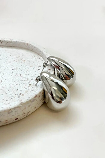 Vitastyle Silver Teardrop Model Earrings