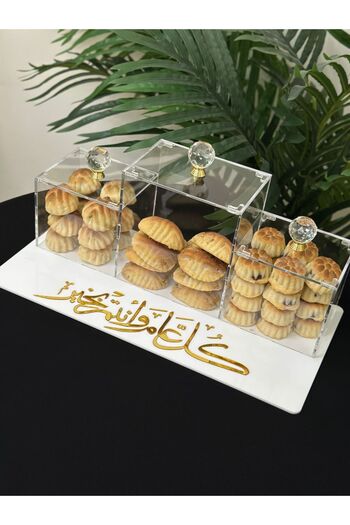 Generica Divided acrylic boxes with a lid and a white base and the words "Happy New Year"