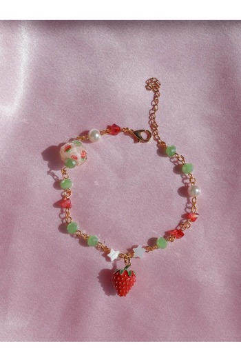 Reorah Collection Strawberry Shortcake Bracelet with Bow Strawberry Shortcake