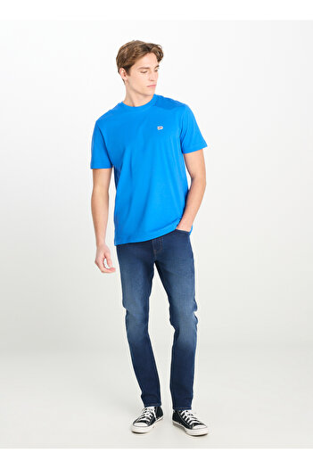 Lee Men's Crew Neck Saks T-Shirt Regular Fit Patch Logo