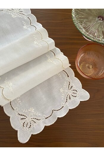 Denef Home Hole Work Butterfly Runner 1 Piece - Hole Work Cutting, Cream Color, 35X120 cm