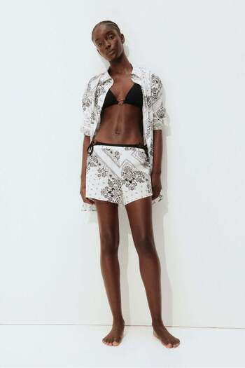 H&M Crinkled beach shorts