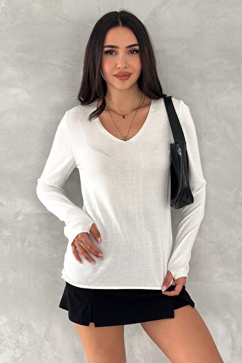 FEMELLE Women's White New Season V-Neck Standard Size Finger Snap Thin Knitwear Blouse