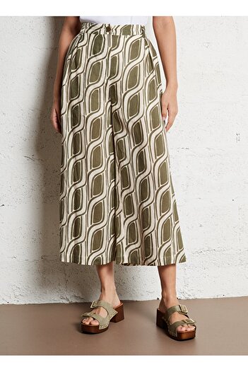 Liu Jo Women's High Waist Patterned Relaxed Cut Midi Length Green Trousers Wa5484T6862-M9531