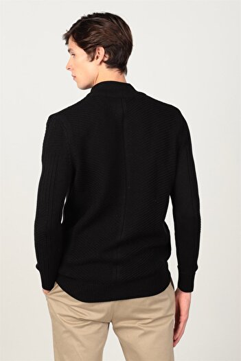 Tudors Erkek Slim Fit Kendinden Desenli Fermuarlı Hırka