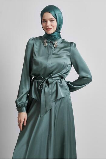 Alvina Size 44723 Belted Eteli Suit
