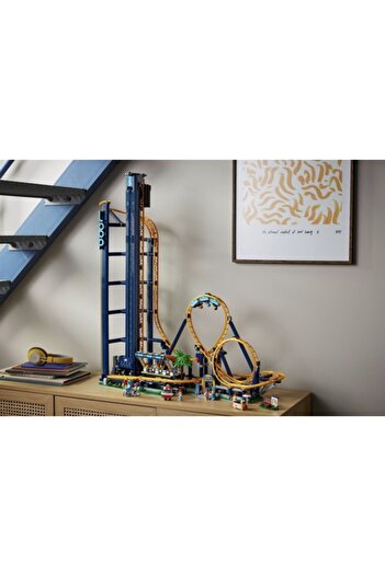 LEGO Icons 10303 Loop Coaster