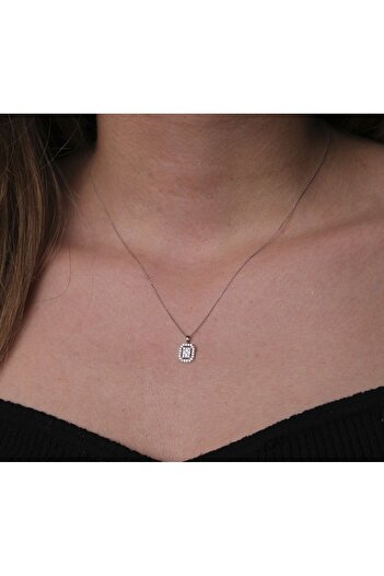 Diamond Line-Gülaylar Altın Baget Kolye
