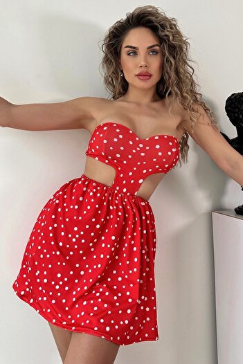 02Lady Fashion Strapless Backless Tied Dress