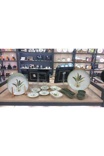 Keramika 19 Piece Patterned Breakfast Set