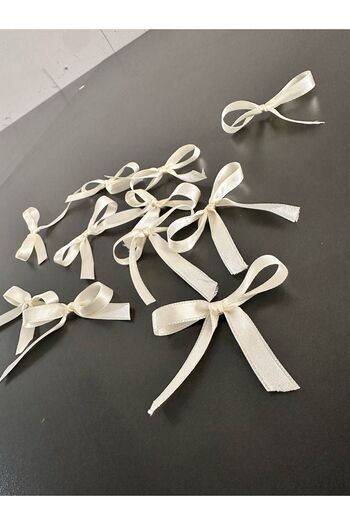 edalle 25 Pieces Cream Satin Bow 10mm