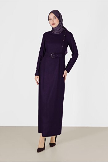 Alvina Classic Dress - Button Detail and Belt, Model 42192