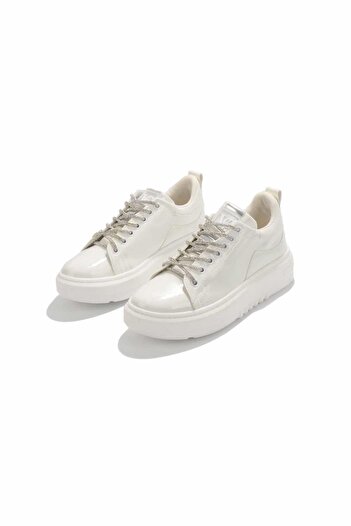 Bambi White Wrinkled Patent Leather Women's Sneaker K01345016008