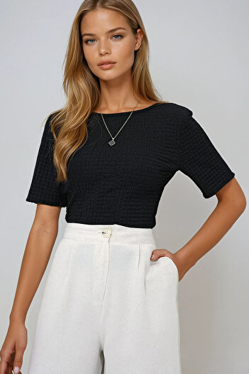 VAGGON Women's Black Boat Neck, Low-Cut Short Sleeve Seersucker Summer Blouse