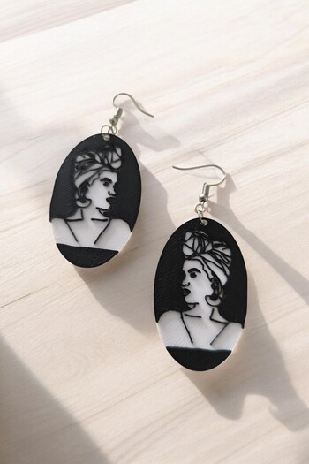 Pointmod Fridai Women's Figured Dangle Earrings