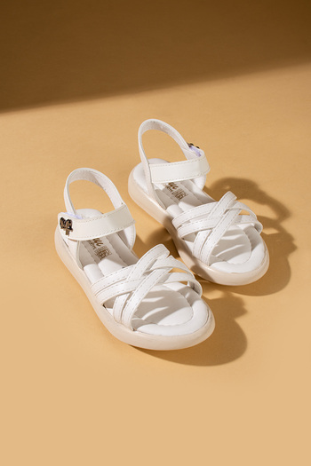 Pembe Potin Girl's White Sandals Elegance in Tiny Steps
