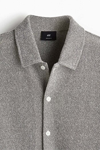 H&M Regular Fit Short-sleeved piqué shirt