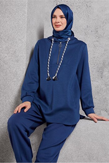 Alvina 45134 Model Hoodie and Pants Tracksuit Set