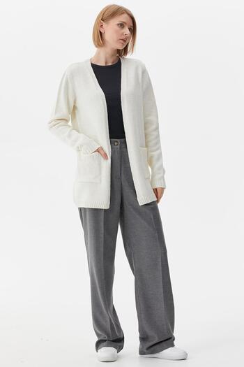 Sementa V-Neck Women's Knitwear Jacket with Pockets - Bone