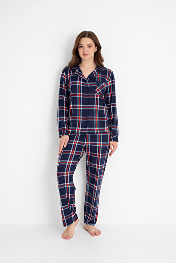 DOFİ Kadın Ekose Desenli Lacivert Düğmeli Pijama Takımı – Modern ve Konforlu | DOFİ