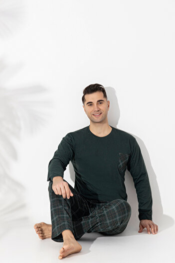 Sude HOMEWEAR Men's Plaid Pocket Long Sleeve (Seasonal) Pajama Set