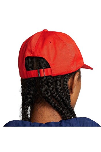 Nike Club Swoosh Cap