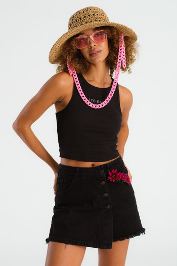 its basic Women's Black Od Black Color Buttoned Front Denim Shorts Skirt