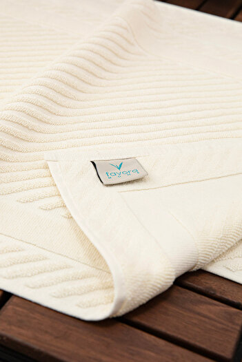FAVORA Leoline 100% Cotton Premium 2-Pack Foot Towel - Cream