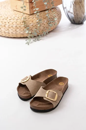GNY AYAKKABI Casual Slippers - Orthopedic Sole and Single Buckle