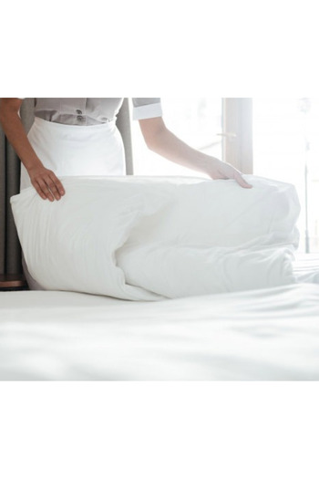Kotonia Home 4-piece set of 3-piece hotel bed linen for 1 person and winter duvet, Olandina, White