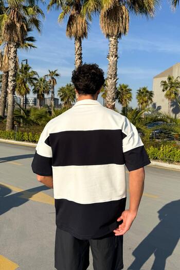 Flaw Wear Half Placket Polo Neck T-Shirt