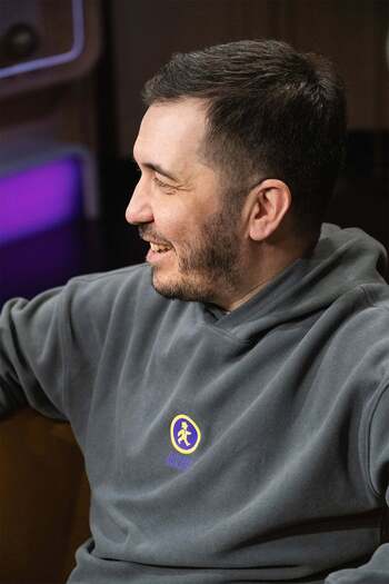 Socrates Dergi Atıf Bey Logo Supersoft Hoodie - Anthracite