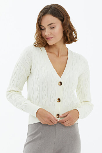 Sementa V-Neck Buttoned Hair Braided Knitwear Cardigan Bone