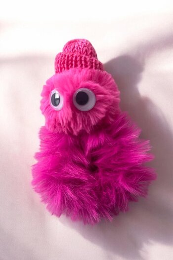 TAKIŞTIR Fuchsia Color Monster Figured Plush Bagel Buckle