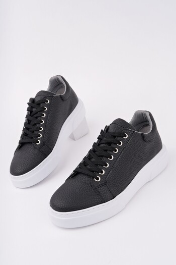 MUGGO Pinto Thick Sole Lace-Up Men's Casual Sneaker Sports Shoes
