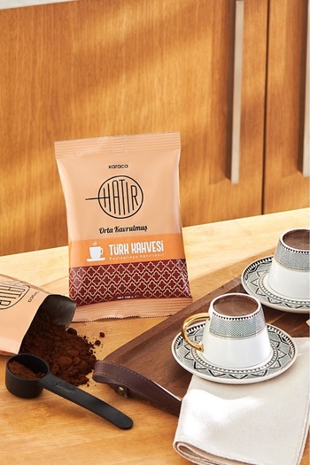 Karaca Hatır Orta Kavrulmuş Bol Köpüklü Türk Kahvesi 100 gr